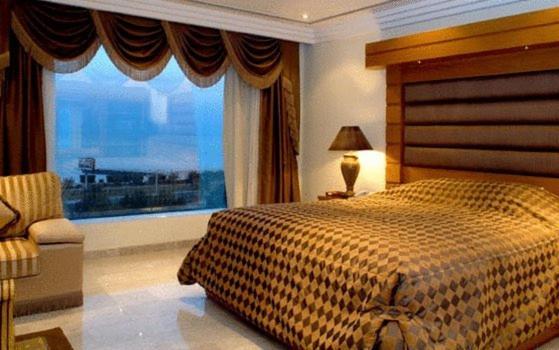 Mirage Suites Koeweit Buitenkant foto