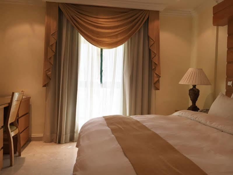 Mirage Suites Koeweit Buitenkant foto